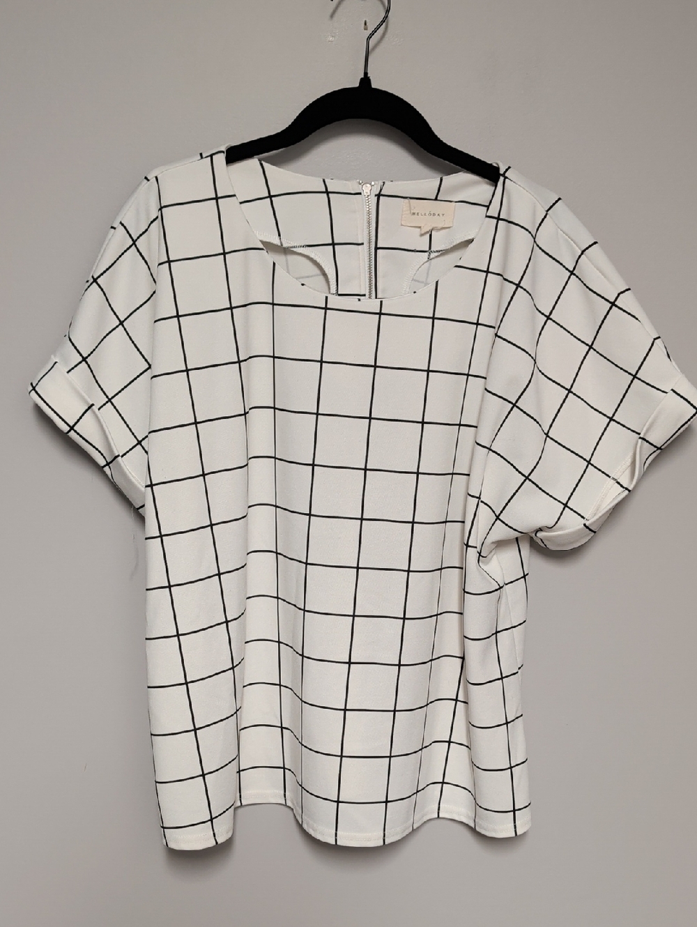 MELLODAY White and Black Grid Short-Sleeve Tee